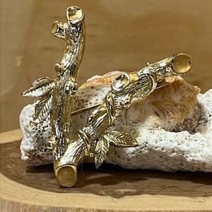 Vintage Sarah Coventry Letter V Bamboo Brooch